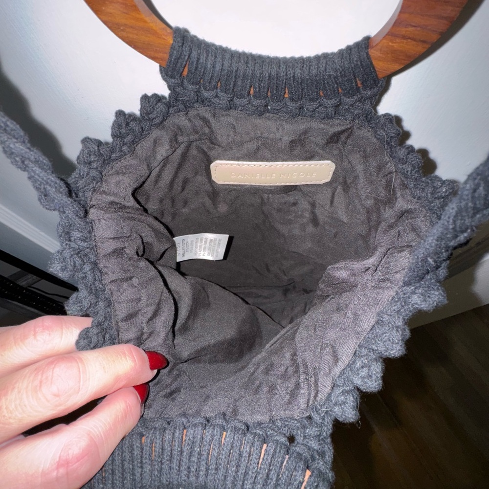 Danielle Nicole Macrame Crochet Fringe Wooden Han… - image 7